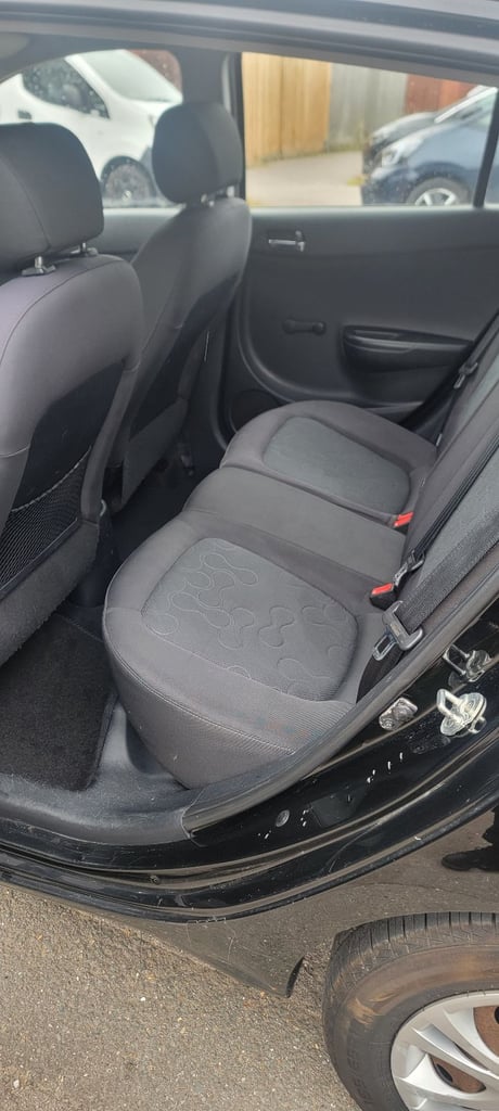 Hyundai i20 1.2L petrol 2009