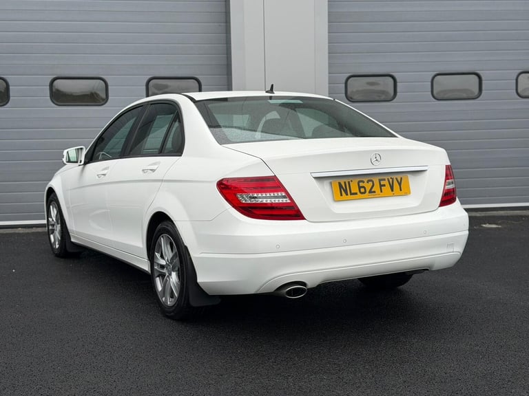 2012 Mercedes-Benz C-Class C220 CDI BlueEFFICIENCY Executive SE 4dr Auto SALOON Diesel Automatic