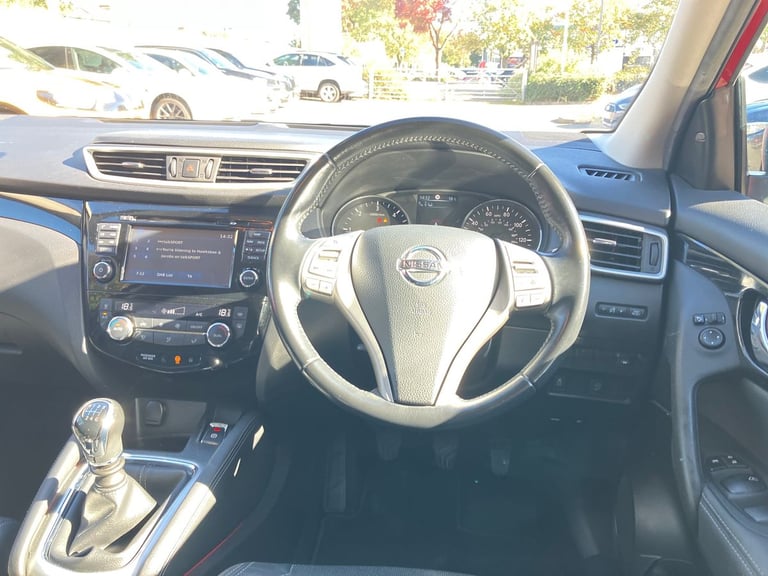 2016 Nissan Qashqai 1.5 dCi Tekna 5dr SUV DIESEL Manual