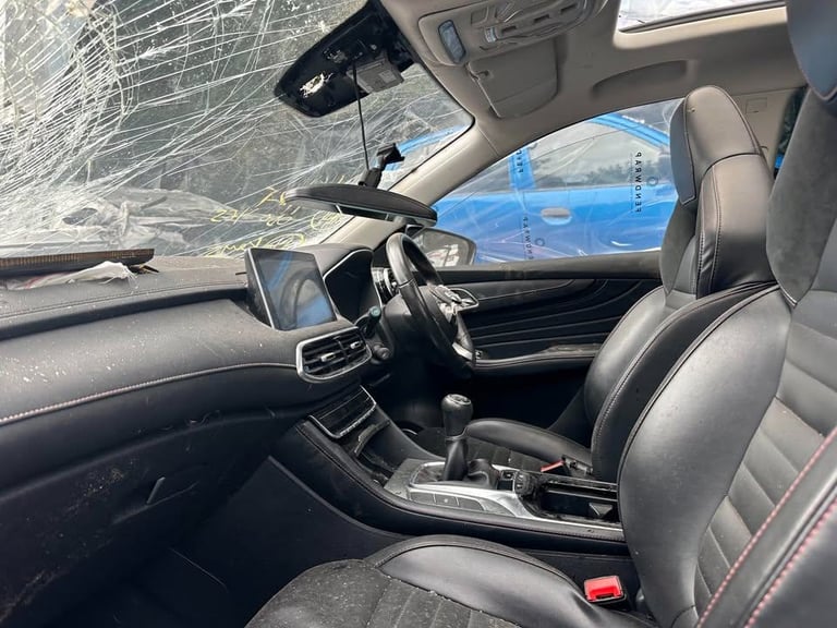 MG 5 2023 RED 1.5 PETROL BREAKING FOR PARTS 