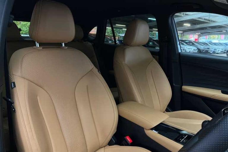 2024 MG MG HS 1.5 T-GDI Trophy SUV 5dr Petrol Manual Euro 6 (s/s) (169 ps) SUV Petrol Manual