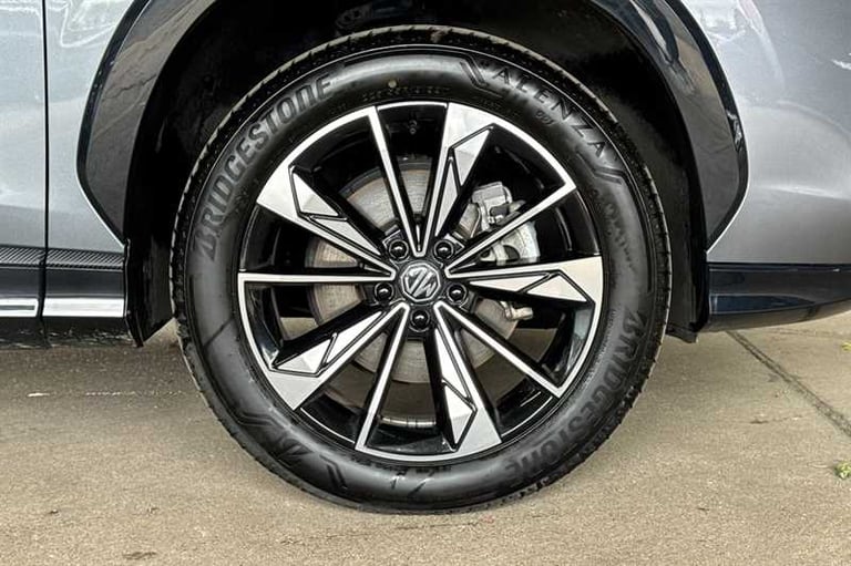 2024 MG MG HS 1.5 T-GDI Trophy 5dr DCT ESTATE PETROL Automatic