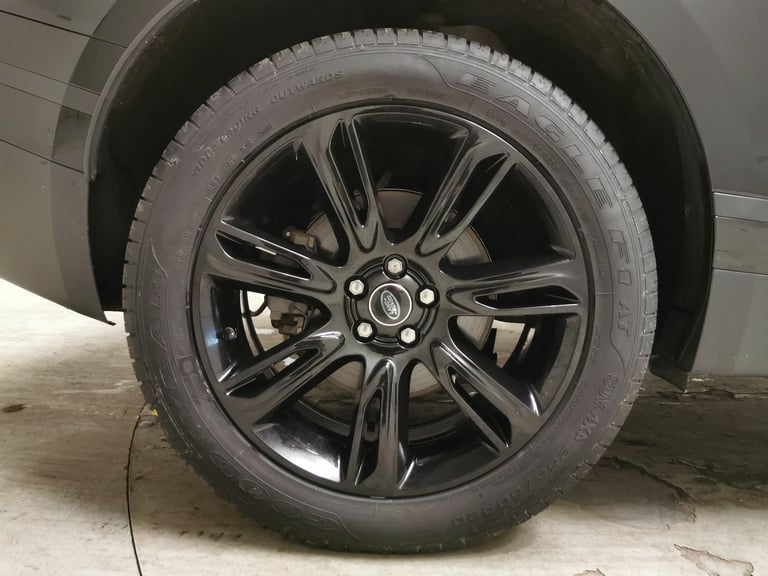 2020 Land Rover Range Rover Velar 2.0 D240 SE SUV 5dr Diesel Auto 4WD Euro 6 (s/s) (240 ps) - REV...