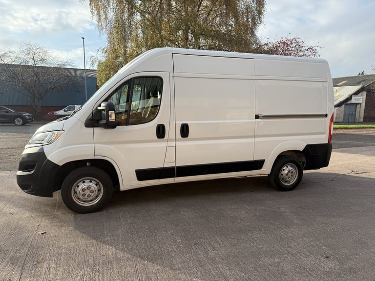CITROEN RELAY 2.2 BlueHDi 35 Enterprise 2022