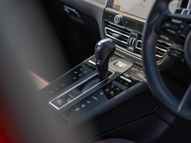 2023 Porsche Macan Gts S-A SUV Petrol Automatic