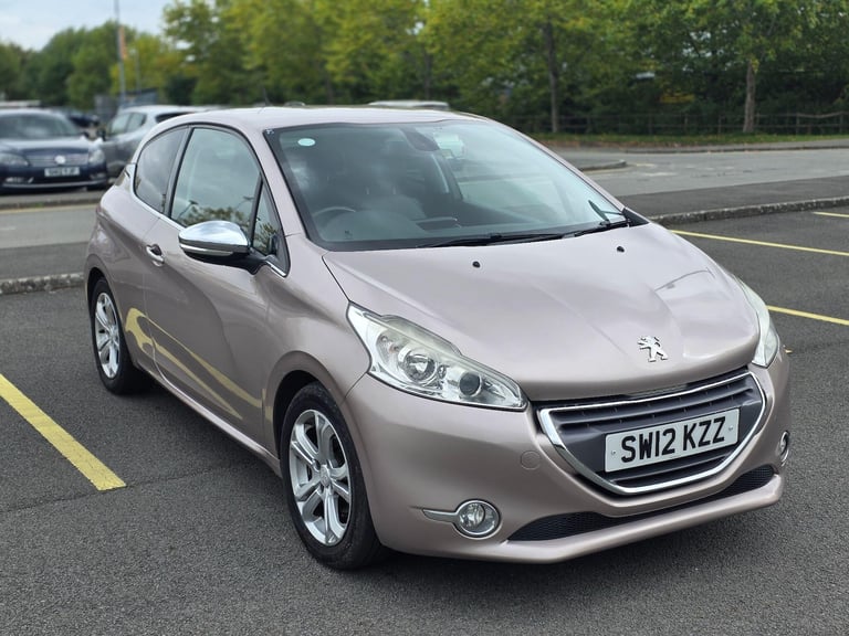 2012 Peugeot 208 1.4 VTi Allure Euro 5 3dr HATCHBACK Petrol Manual