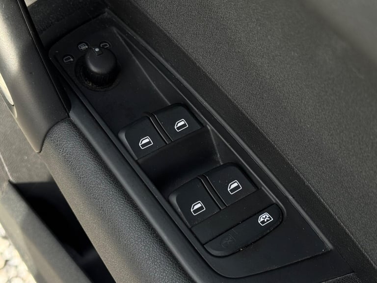 2013 Audi A1 1.4 TFSI Sport Sportback Euro 5 (s/s) 5dr HATCHBACK Petrol Manual