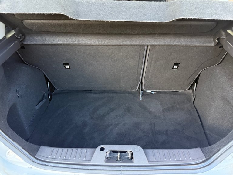 2013 Ford Fiesta 1.25 82 Zetec 5dr HATCHBACK Petrol Manual