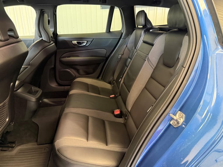 2019 Volvo V60 2.0 D3 R-Design Euro 6 (s/s) 5dr ESTATE Diesel Manual
