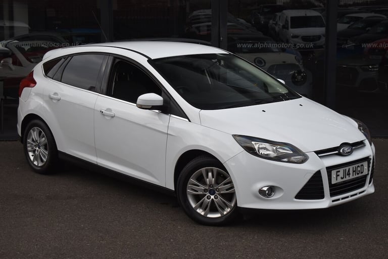 2014 Ford Focus 1.6 TDCi 115 Titanium Navigator 5dr HATCHBACK DIESEL Manual