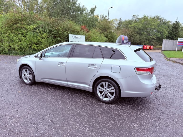 2010 60 TOYOTA AVENSIS 2.0 D4-D T4 NAV ESTATE 6 SPEED MANUAL GREAT SPEC MOTOR