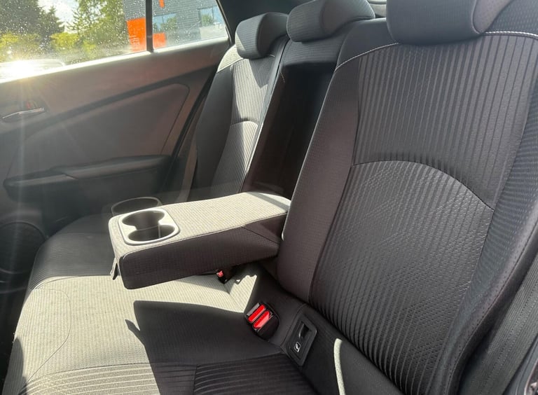 2022 Toyota Prius 1.8 VVTi Business Edition Plus 5dr CVT HATCHBACK PETROL/ELECTRIC Automatic