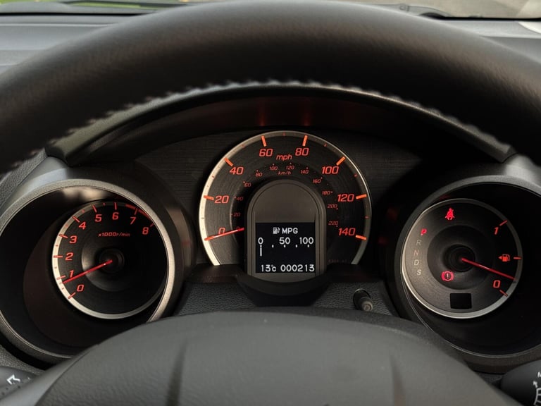 2013 Honda Jazz 1.4 i-VTEC ES Plus Hatchback 5dr Petrol CVT Euro 5 (99 ps) Hatchback Petrol Autom...