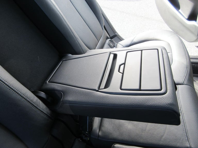 2016 BMW 2 Series Gran Tourer 220i Luxury Gran Tourer ESTATE Petrol Automatic