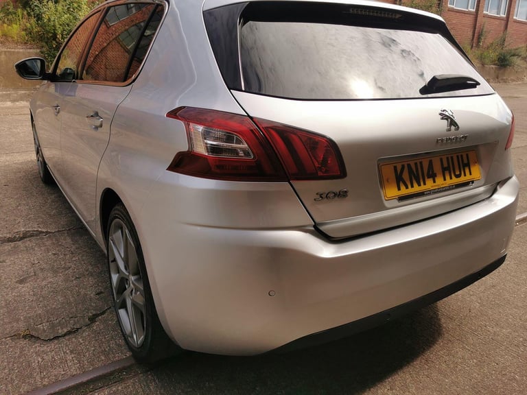 PEUGEOT 308 1.6 e-HDi Feline 2014