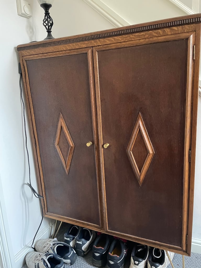 Art deco cabinet 