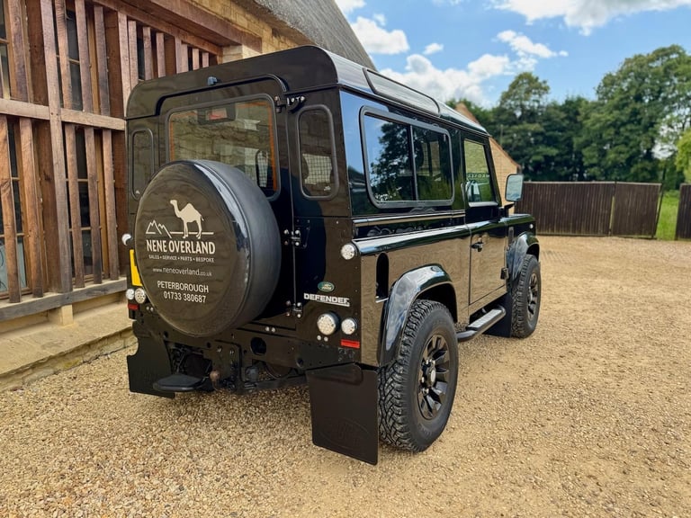 2010 Land Rover Defender XS Station Wagon TDCi WINDOW VAN Diesel Manual