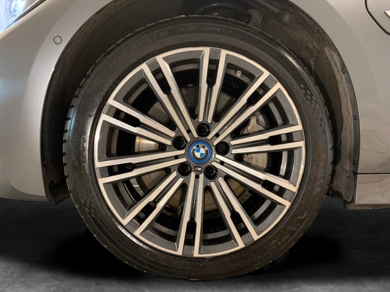 2021 BMW 3 Series 2.0 330e 12kWh M Sport Saloon 4dr Petrol Plug-in Hybrid Auto xDrive Euro 6  Sal...