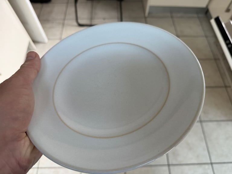 7 place (+extra) Dunelm Alvaro White stoneware dinnerware Set - dinner & side plates / bowls
