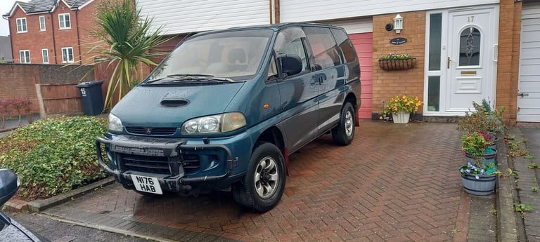 Mitsubishi, 1996, 2835 (cc)