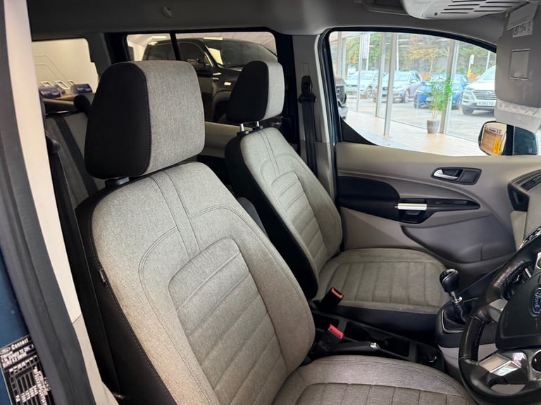 2019 Ford Grand Tourneo Connect 1.5 EcoBlue 120 Titanium 5dr MPV Diesel Manual