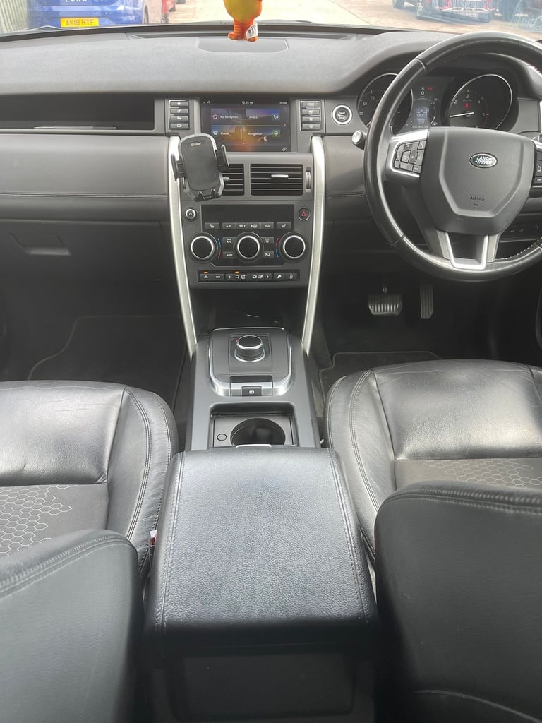 2016 Land Rover Discovery Sport 2.0 TD4 180 SE Tech 5dr Auto ESTATE Diesel Automatic