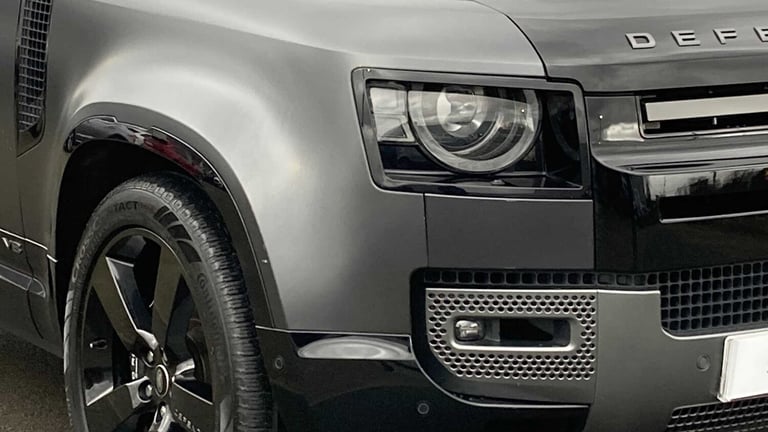 2023 Land Rover Defender 5.0 P525 V8 Carpathian Edition 90 3dr Auto ESTATE PETROL Automatic