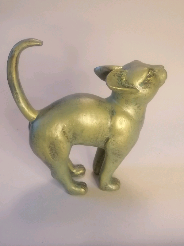 Cat Sculpture 7 inch. 
