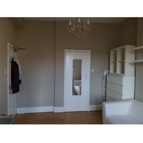 One Bedroom Flat - All Utility Bills Inc - Colville Terrace, W11 2BE £360pw