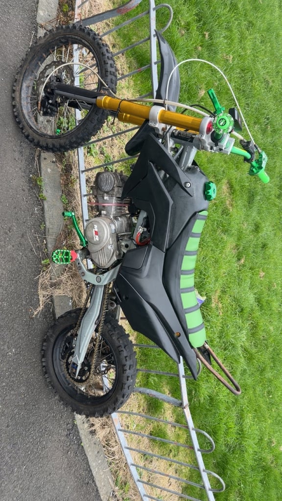 image for 140cc fully race specked m2R (READ DESCRIPTION)