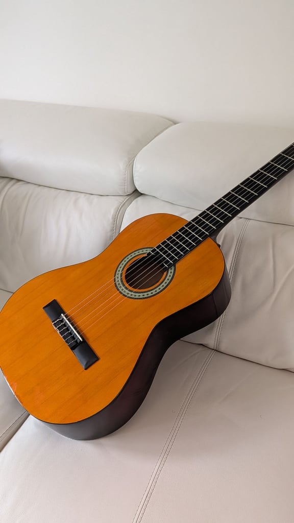 Classic Acoustic Wooden Guitar 