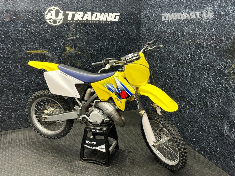 image for Suzuki RM 125 2007 (MX/MOTOCROSS/DIRT BIKE) @AJ TRADING