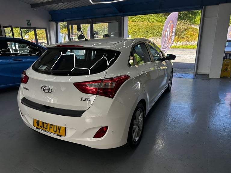 HYUNDAI I30 1.6 CRDi Blue Drive Style 2013