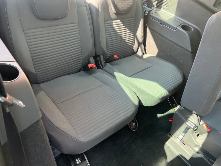 Ford, GRAND C-MAX, MPV, 2015, Manual, 1499 (cc), 5 doors