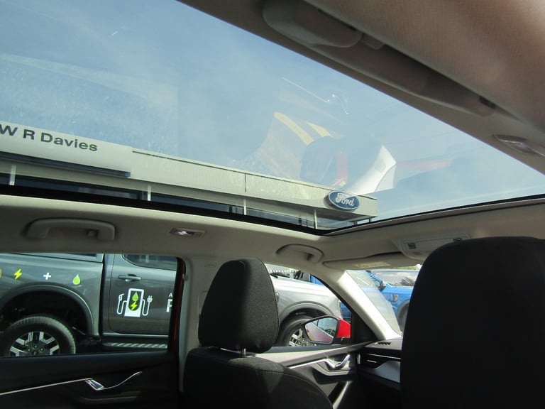 2021 Skoda Scala 1.6 TDI SE L 5dr - Glass Pan Roof / Sat Nav / 18'' Alloys and more! Hatchback Di...