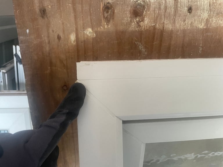 H 131/133 x W 64 cm -  BEAUTIFUL GEORGIAN UPVC DOUBLE GLAZED WINDOW - OBSCURE GLASS (REF: SJ445)