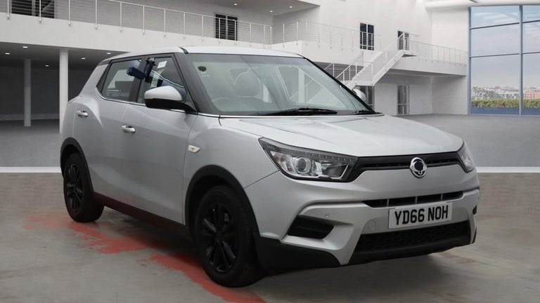 2016 Ssangyong Tivoli 1.6 SE 5dr HATCHBACK PETROL Manual
