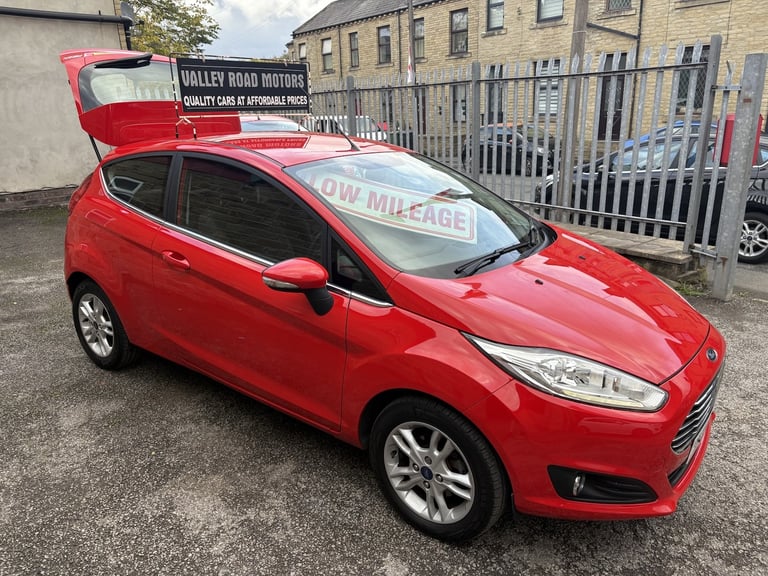 FORD FIESTA 1.25 Zetec 2017