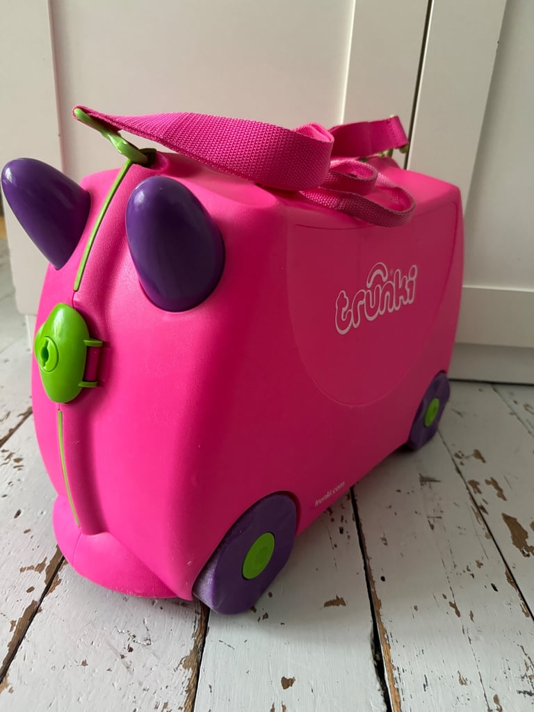 image for Trunki ride on suitcase - pink 