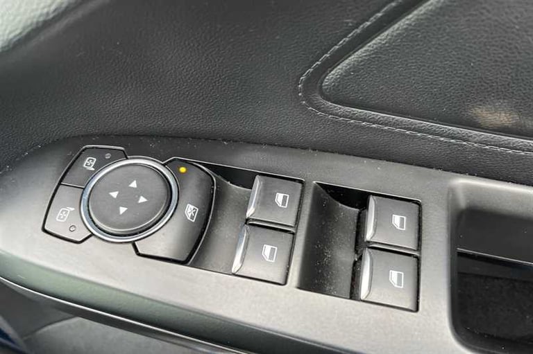 2019 Ford Focus 1.0T EcoBoost ST-Line Hatchback 5dr Petrol Manual Euro 6 (s/s) (125 ps) Hatchback...