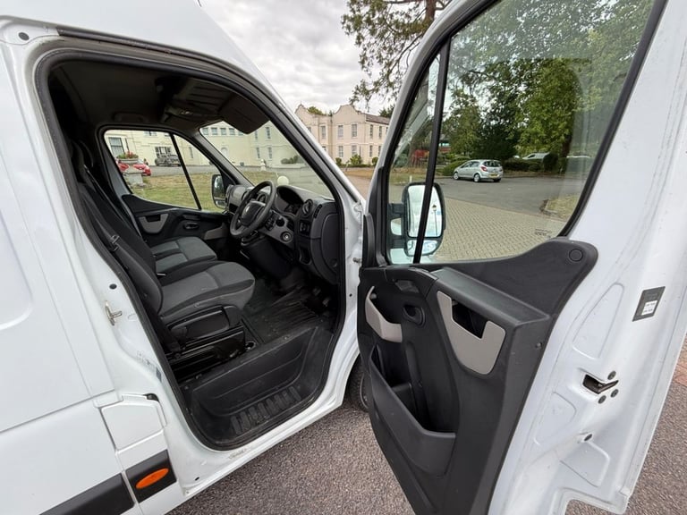 2015 Renault Master 2.3 dCi 35 CAMPERVAN Business Panel Van 5dr Diesel Manual FWD LWB Medium Ro M...
