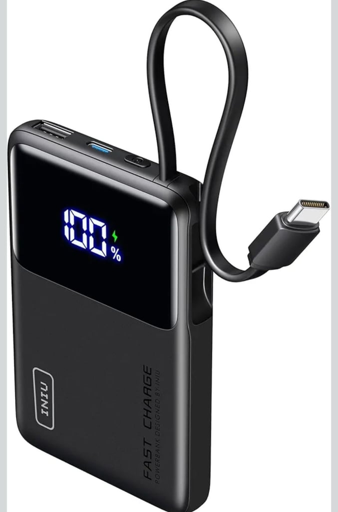 image for Power Bank 10000mAh PD 45w Fast charge with Built-in USB C Cable
