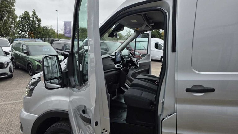 2025 Ford Transit 2.0 EcoBlue 165ps H2 Limited Van [Nav] Medium Roof Van Diesel Manual