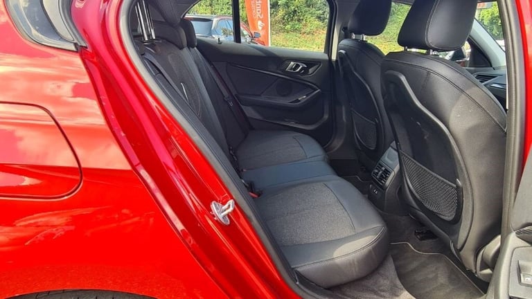 BMW 1 Series 118i Sport 5dr Step Auto Petrol