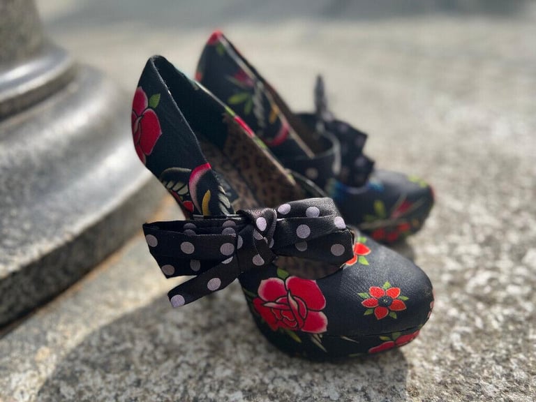 image for Stilleto Shoes Glam Style - Iron Fist 