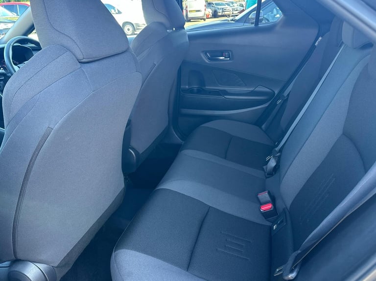 2024 Toyota C-HR 2.0 PHEV Design 5dr CVT SUV Hybrid Automatic