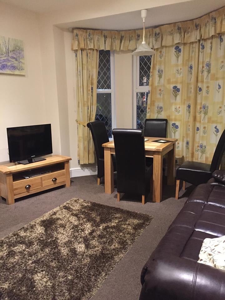Double room to rent - Stoke Plymouth
