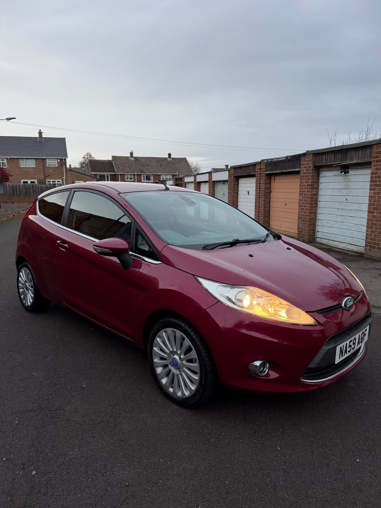 Ford, FIESTA, Hatchback, 2009, Manual, 1388 (cc), 3 doors