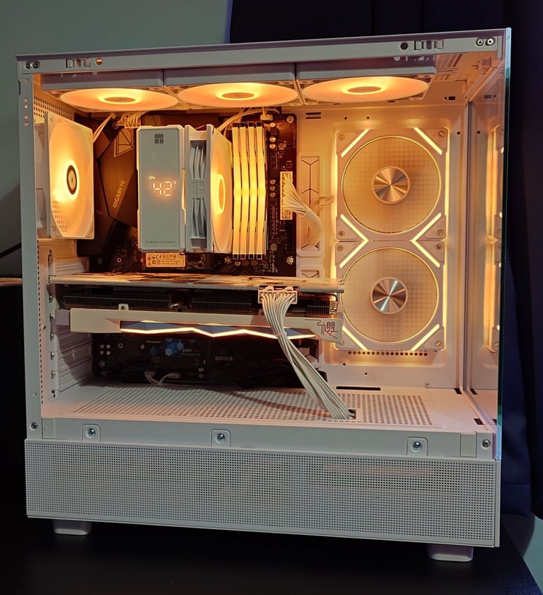 White Powerful Custom Gaming PC | RX 6800XT 16GB | Ryzen 7 3800X | 32GB RAM | 2TB SSD | Win 11 Pro