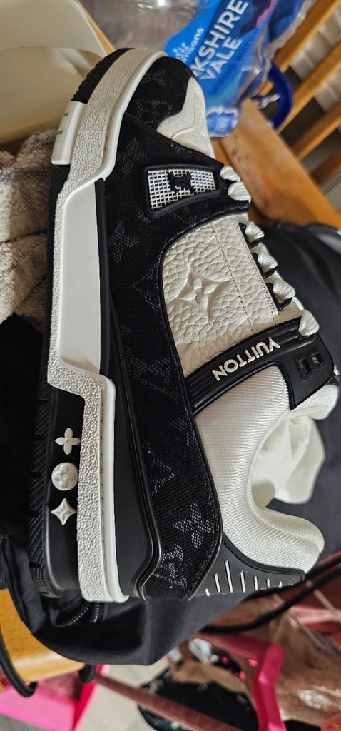 Louis vuitton black trainers